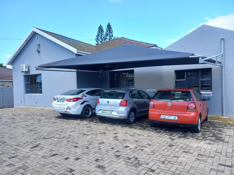 Commercial Property for Sale in Vincent Eastern Cape